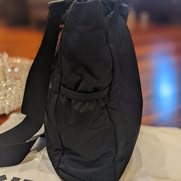 Kenzo Large Logo Tote with Removable Adjustable Crossbody Strap + Dust Bag Nwt ❤ - Picture 8 of 13